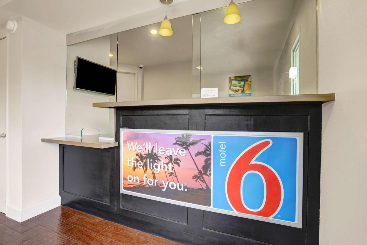 6-la Mesa, Ca